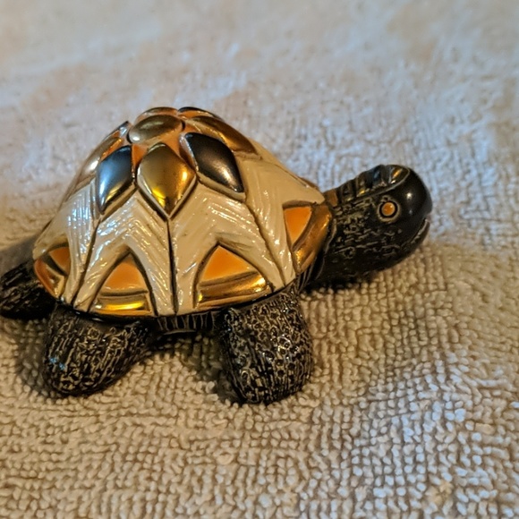 Turtle - Picture 2 of 4